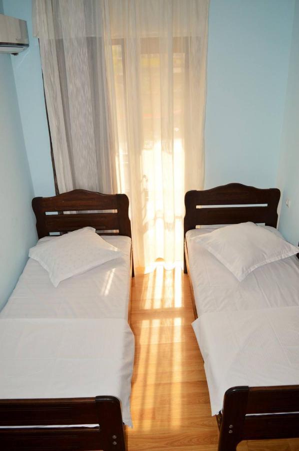 Hotel Tedi Qvareli Exteriör bild