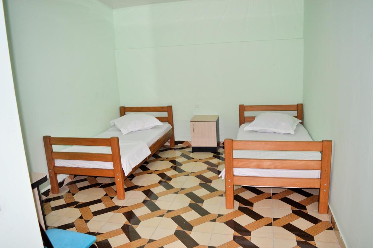 Hotel Tedi Qvareli Exteriör bild