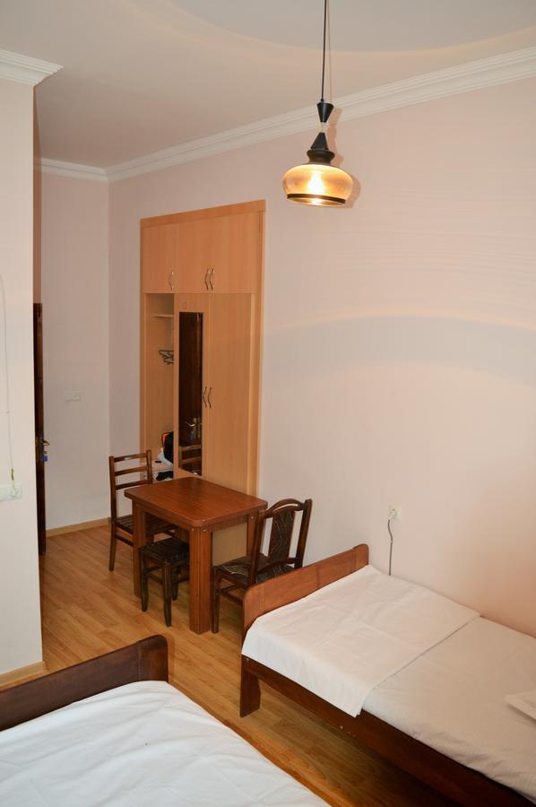 Hotel Tedi Qvareli Exteriör bild